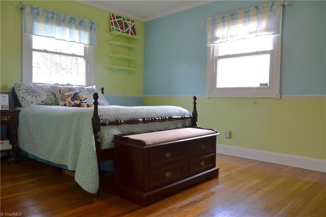 1930 Fairview Boulevard, Winston-salem, NC 27127