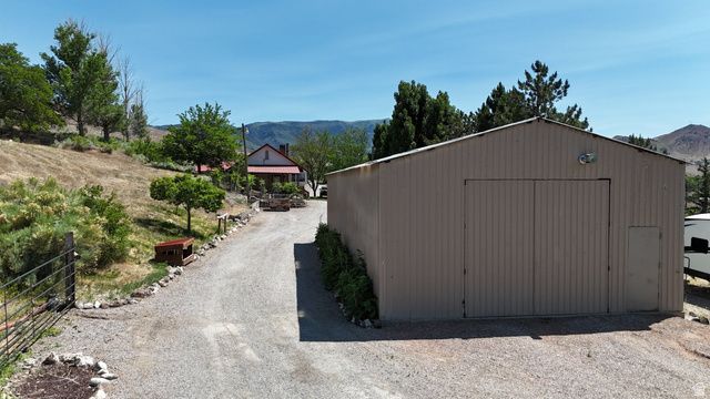 110 N 400 E, Glenwood, UT 84730