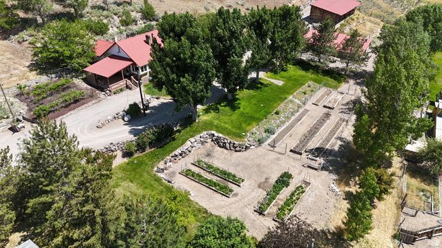 110 N 400 E, Glenwood, UT 84730