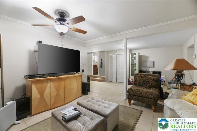 2110 Lansdale Drive, Stroud Twp, PA 18301