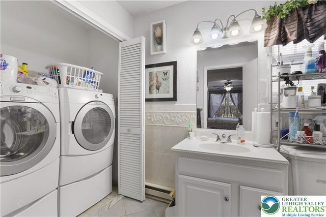 2110 Lansdale Drive, Stroud Twp, PA 18301