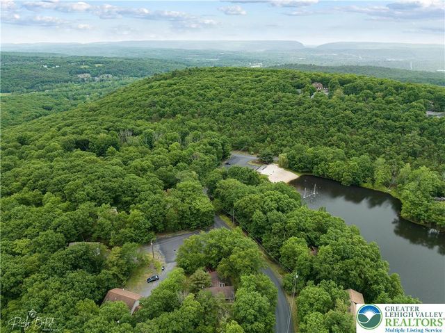 2110 Lansdale Drive, Stroud Twp, PA 18301