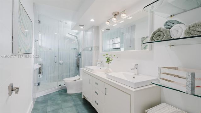 2625 Collins Ave 803, Miami Beach, FL 33140
