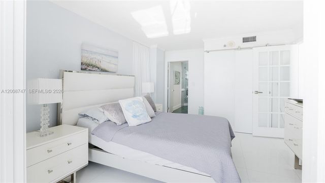 2625 Collins Ave 803, Miami Beach, FL 33140