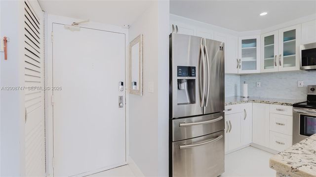 2625 Collins Ave 803, Miami Beach, FL 33140