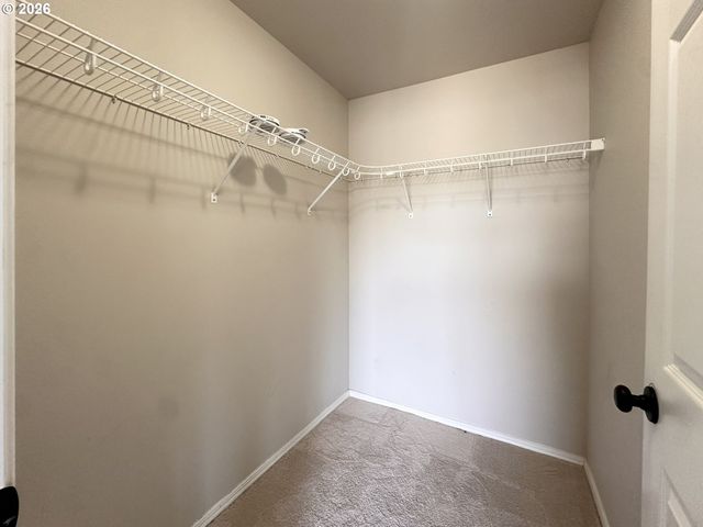 2940 Se PHEASANT Ave, Gresham, OR 97080