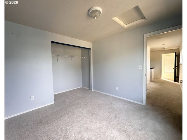 2940 Se PHEASANT Ave, Gresham, OR 97080