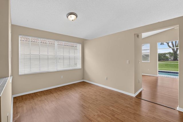 7666 Rockport Circle, Lake Worth, FL 33467