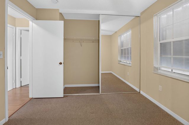 7666 Rockport Circle, Lake Worth, FL 33467