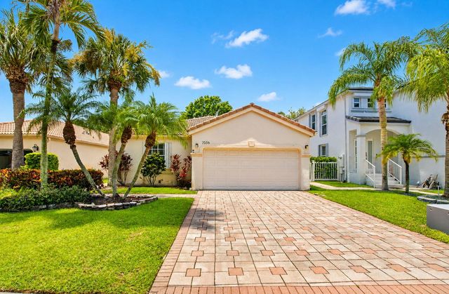7666 Rockport Circle, Lake Worth, FL 33467
