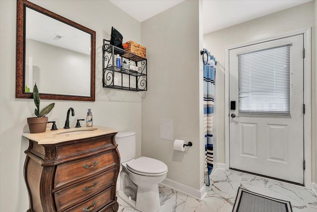 59 Broad ST, Daleville, VA 24083