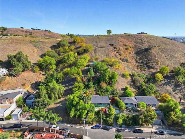 2921 Thomas Street, Los Angeles, CA 90034