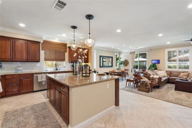 40369 Salem, Temecula, CA 92591