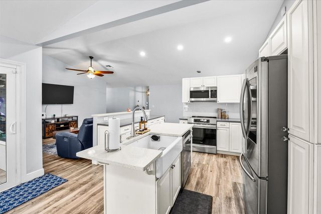 200 Park Place, Jupiter, FL 33458