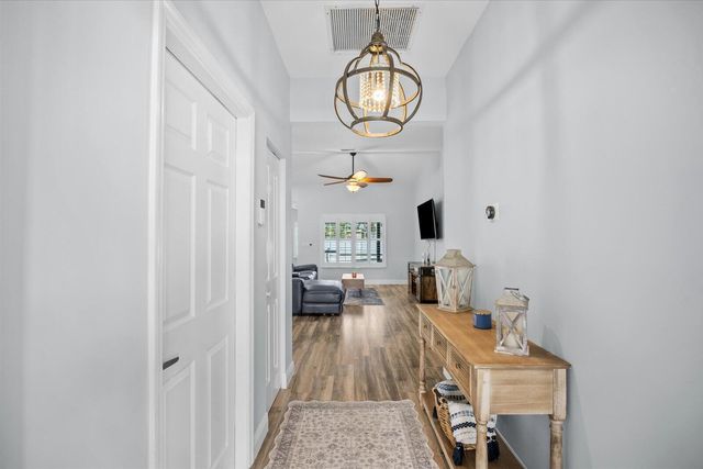 200 Park Place, Jupiter, FL 33458