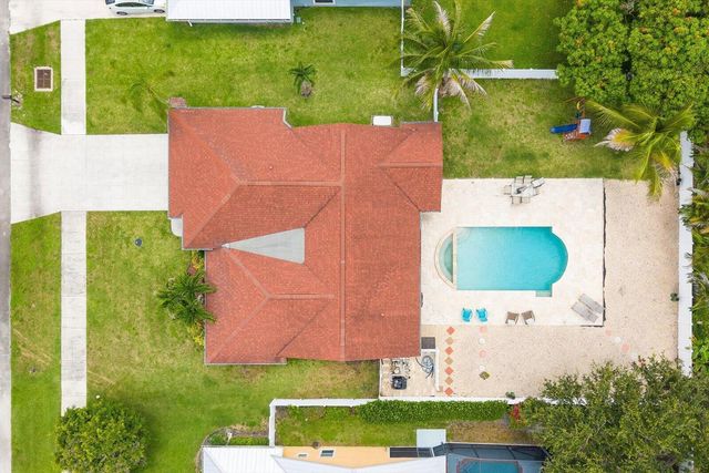 200 Park Place, Jupiter, FL 33458