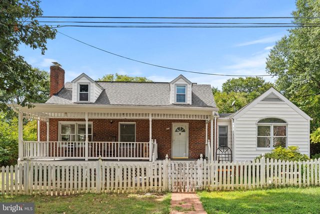 310 S ILLINOIS ST, Arlington, VA 22204