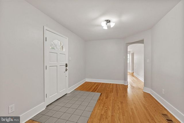 310 S ILLINOIS ST, Arlington, VA 22204