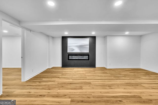 1306 Poplarcrest Circle SE, Atlanta, GA 30316