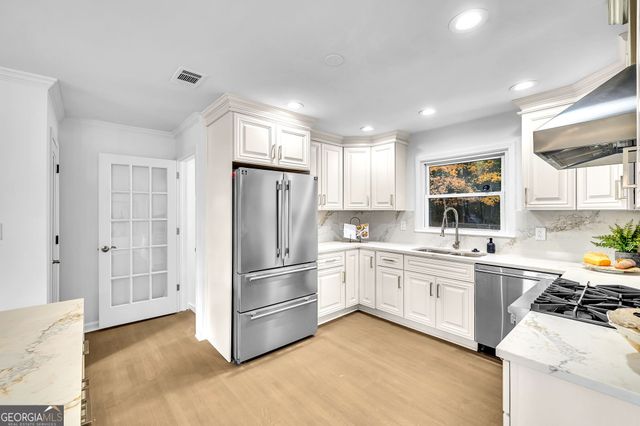 1306 Poplarcrest Circle SE, Atlanta, GA 30316