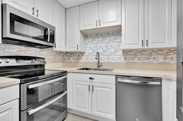 4368 SE Hamilton Lane, Stuart, FL 34997