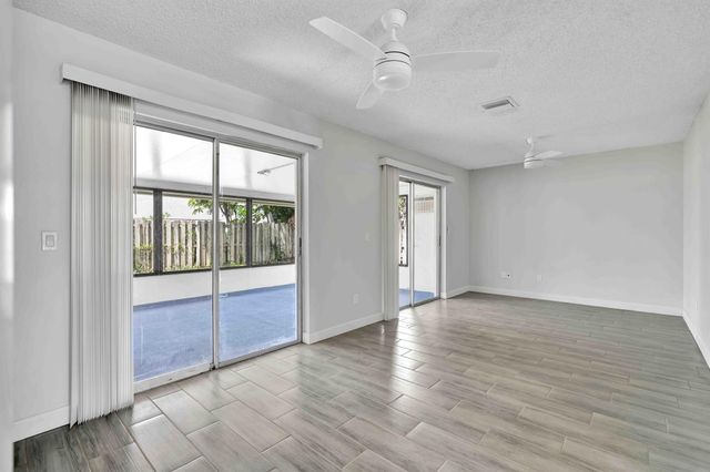 4368 SE Hamilton Lane, Stuart, FL 34997