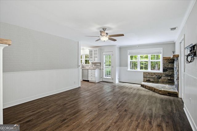 267 Joe Cox Road, Sharpsburg, GA 30277