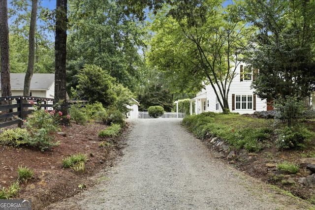 267 Joe Cox Road, Sharpsburg, GA 30277