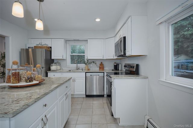 181 N Grand Avenue, Poughkeepsie, NY 12603