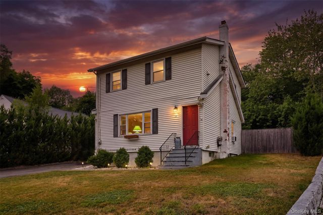 181 N Grand Avenue, Poughkeepsie, NY 12603