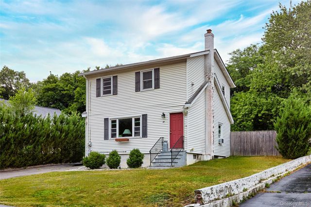 181 N Grand Avenue, Poughkeepsie, NY 12603