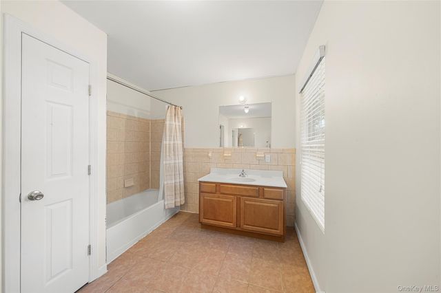 144 Dawn Drive, Shirley, NY 11967