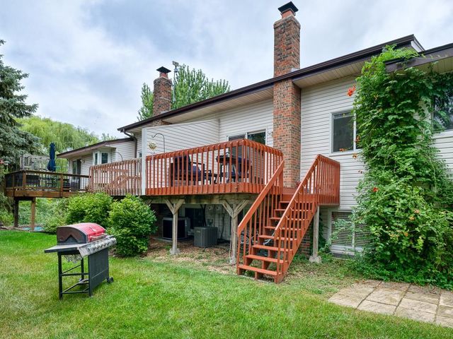 2060 13th Avenue W, Shakopee, MN 55379