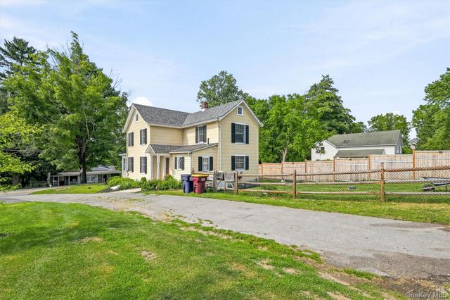 54 Pulaski Highway, Pine Island, NY 10969