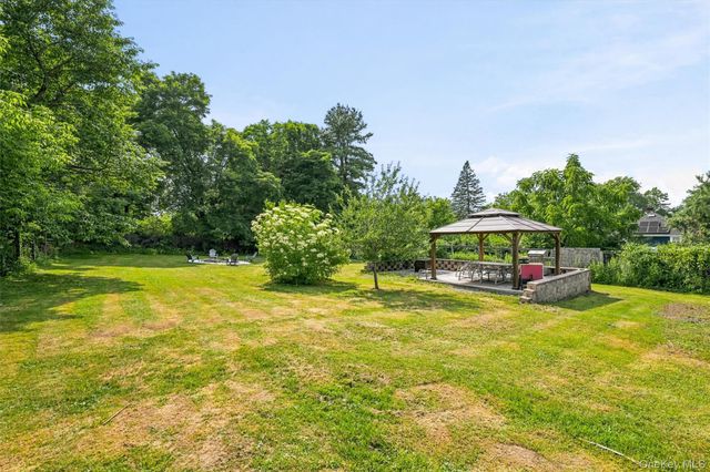 54 Pulaski Highway, Pine Island, NY 10969