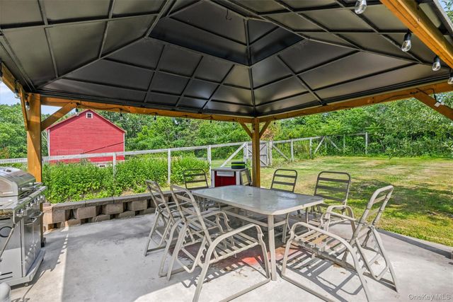 54 Pulaski Highway, Pine Island, NY 10969