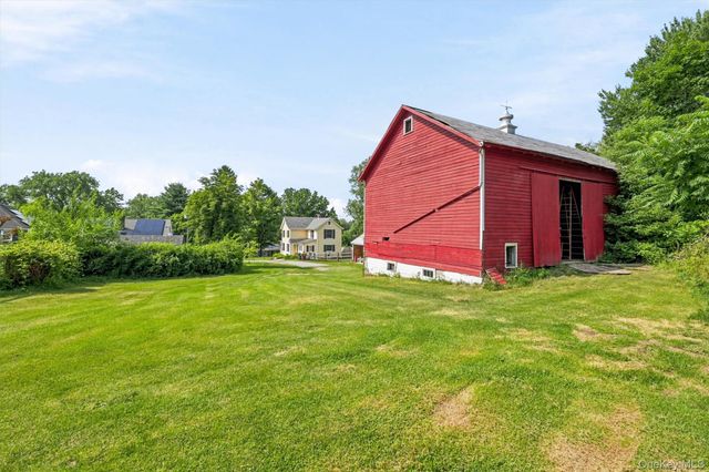 54 Pulaski Highway, Pine Island, NY 10969
