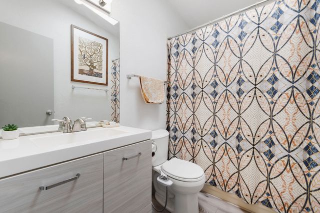 316 Palmer Park Drive NE, Albuquerque, NM 87123