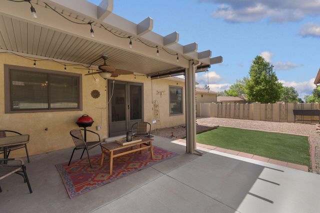 316 Palmer Park Drive NE, Albuquerque, NM 87123