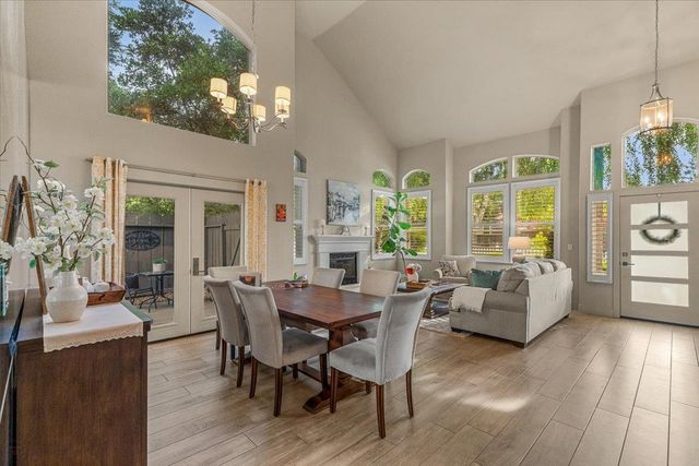 2485 Tigers Dr, Turlock, CA 95382