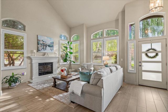 2485 Tigers Dr, Turlock, CA 95382