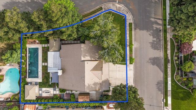 2485 Tigers Dr, Turlock, CA 95382