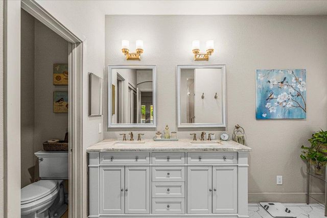 2485 Tigers Dr, Turlock, CA 95382