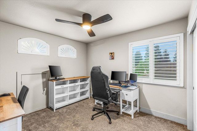 2485 Tigers Dr, Turlock, CA 95382