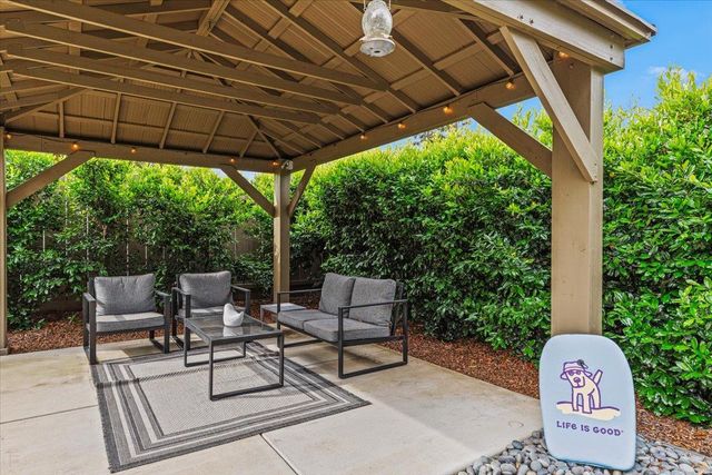 2485 Tigers Dr, Turlock, CA 95382