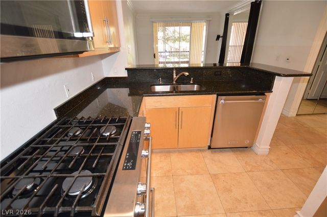 260 FLAMINGO Road 131, Las Vegas, NV 89169