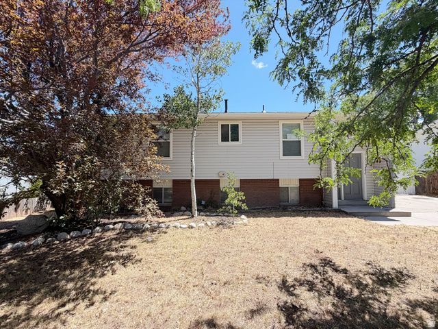 4557 W TWILIGHT DR, Salt Lake City, UT 84118