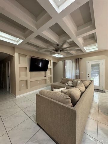 1019 W Mile 6 Road, Elsa, TX 78543