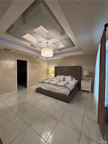 1019 W Mile 6 Road, Elsa, TX 78543