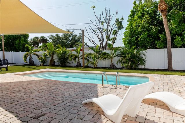 411 87TH AVENUE, St Pete Beach, FL 33706